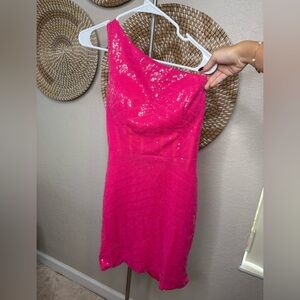 Elegant Pink Sequin Dress